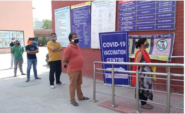 स्टॉक खत्म होने के कारण दिल्ली में नहीं होगा 18-44 आयु वर्ग के लोगों का टीकाकरण: सीएम केजरीवाल