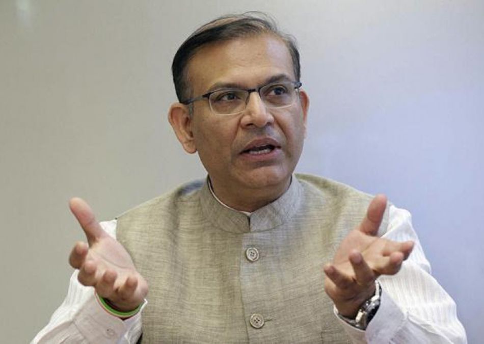 BJP’s Jayant Sinha Leads by 11 in Jharkhand