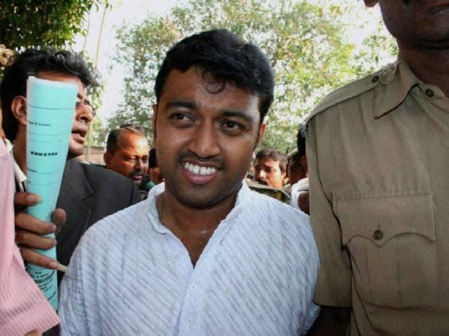 For anti-party comments, TMC suspends Mukul Roy’s son Subhrangshu