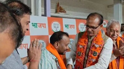 Hemant Soren’s Proposer Mandal Murmu Joins BJP, Vows to Address Demographic Shifts in Santhal Pargana