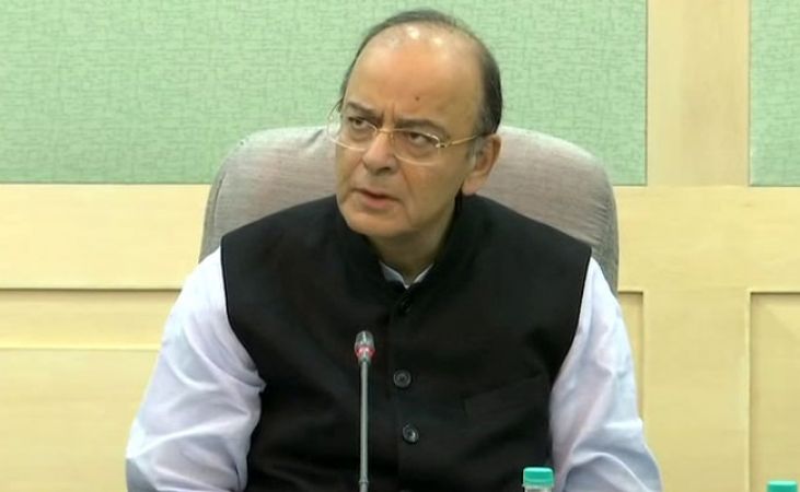 Arun Jaitley addressing a press conference on Moddy’s ratings