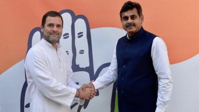 Telangana MP Konda Vishweshwar Reddy who quit TRS, meets Rahul Gandhi, may join Congress