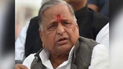 Mulayam Singh turns 83, party cheers into celebrations