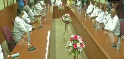 एमके स्टालिन की अध्यक्षता में पार्टी मुख्यालय के नेताओं की चेन्नई में बैठक