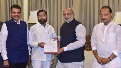 Eknath Shinde Resigns as Maharashtra CM, Caretaker Role Assigned Amid Political Uncertainty