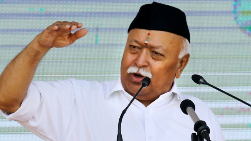 Mohan Bhagwat's scathing reply to those who say 'Ladkar Lenge Hindustan'