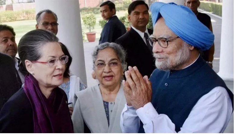Congress angers Tavleen Singh over allegations of files taken out of PMO