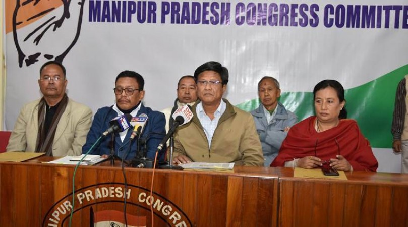 Opposition team in Manipur met Governor regarding cancellation of Principle secretaries in the Parliament