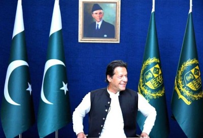 Pakistan opposition declares Imran Khan 'security threat'