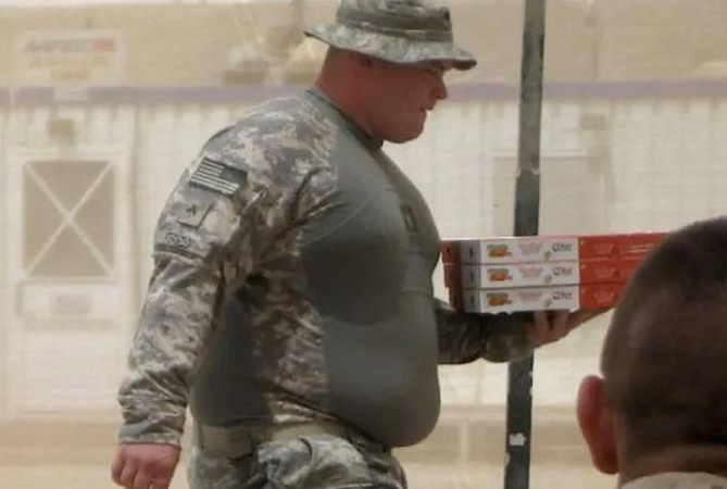U.S. Air Force has chosen to ease its recruiting difficulties by allowing Americans who are heavier to enlist in the military