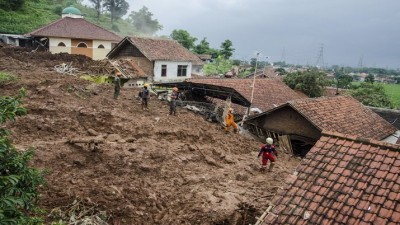Landslide in Indonesia, dozens missing; rescue operation underway