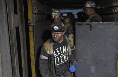 Deep coal mining in Ukraine fuels a nation at war