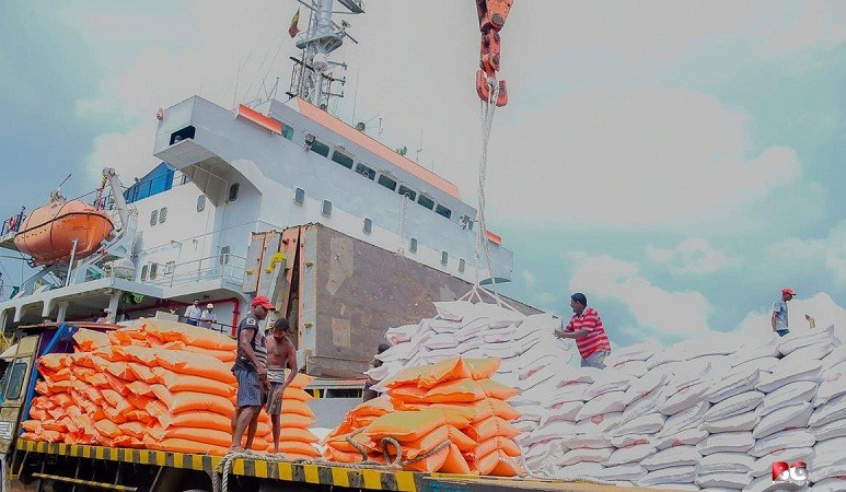 Prior to the national New Year, India sends 11,000 MT of rice to Sri Lanka