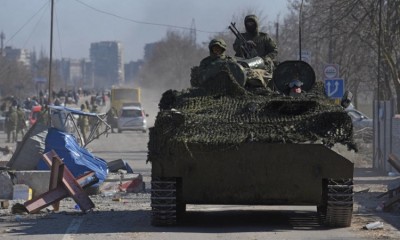 रूसी सैनिकों ने 'घुसपैठ' अभियान के लिए मारियुपोल में आवाजाही पर रोक लगाई