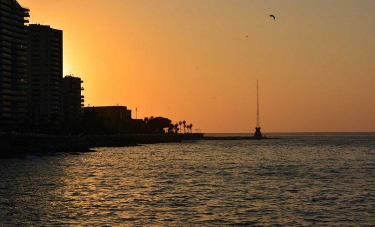 लेबनान सरकार ने बेरूत बंदरगाह पुनर्निर्माण के लिए आधुनिक डिजाइन को अपनाया