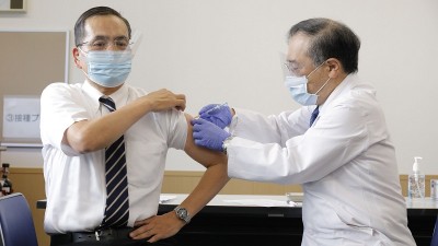 Covid-19: Japan launches a mass vaccination centre in central Tokyo in May
