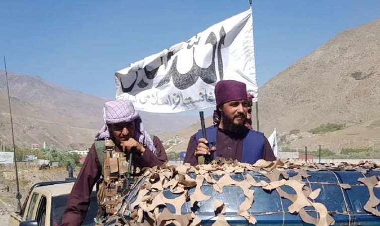 Iranian border guards engage the Taliban in clash: Report