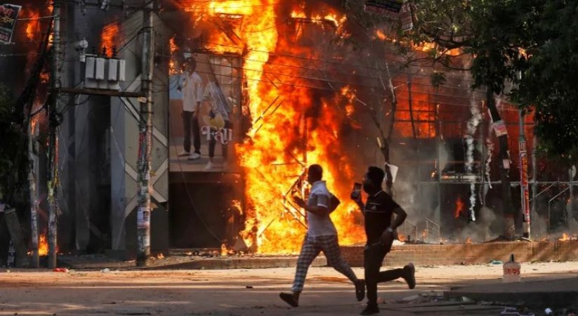 Bangladesh Gripped by Violence: Calls for Hasina’s Ouster Grow Louder