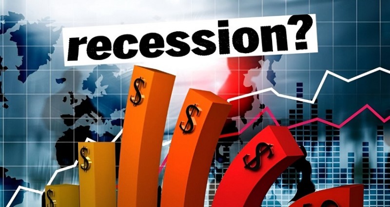 US Economy Faces Slowdown: Are Recession Fears Overblown?