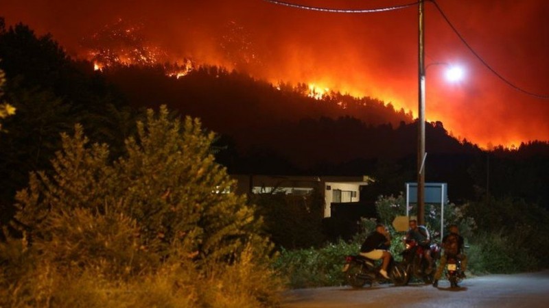 Greece wildfires: PM describes 'nightmarish summer'