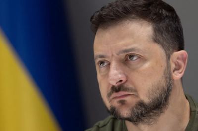 Zelensky forbids talks if Russia holds referendums on Ukraine's captured lands