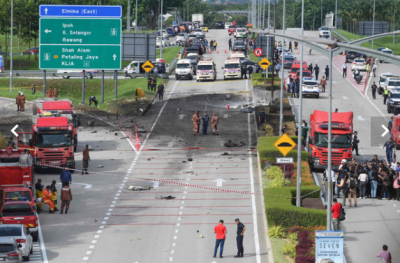 Tragic Plane Crash Near Malaysian Capital Claims 10 Lives on Highway