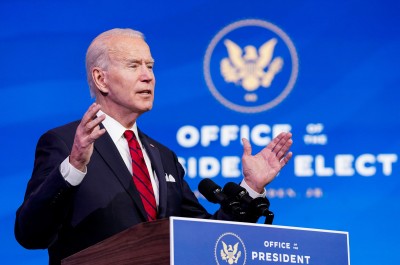 Biden Ramps Up Push for COVID-19 Vaccine Requirements