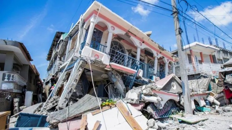 Haiti earthquake death toll rises to 2,200, more than 300 people still missing
