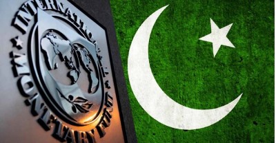 Pakistan Seeks $4 Billion Loan from Middle Eastern Banks Amid IMF Delays