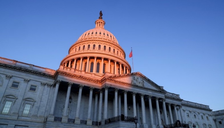 अमेरिकी सीनेट ने USD1.5 ट्रिलियन सर्वव्यापी खर्च विधेयक पारित किया