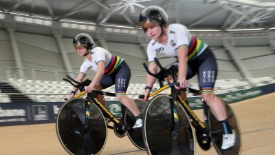 Golden start for Australia’s Paralympians as track cycling world records tumble