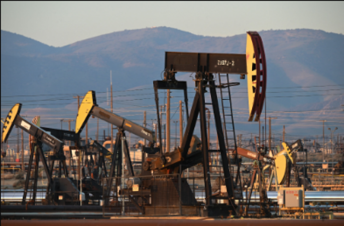 Oil Market Faces Steep Decline Amid Escalating Recession Concerns