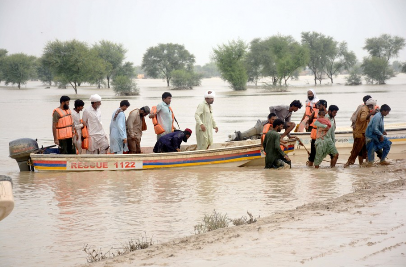 Pakistan will receive more humanitarian aid from China