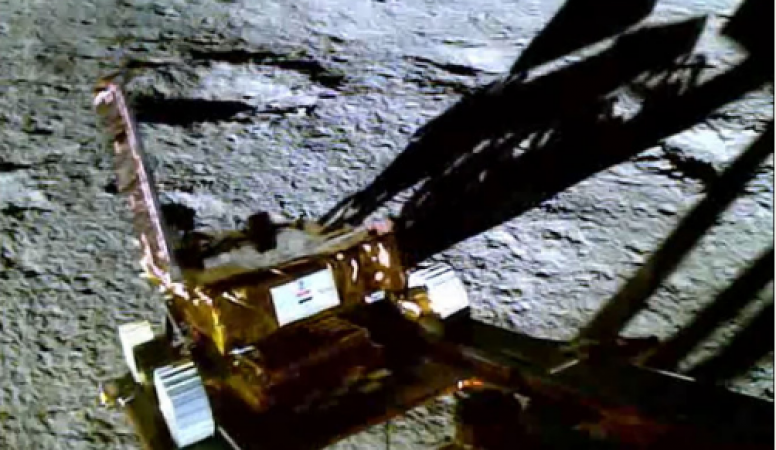 India's Chandrayaan-3 Rover Detects Sulfur, Other Elements on Moon