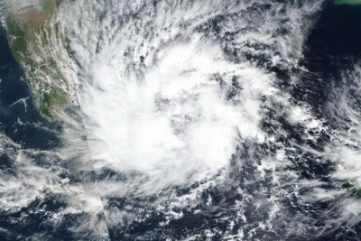 श्रीलंका के पूर्वी तट पर आया उष्णकटिबंधीय चक्रवात