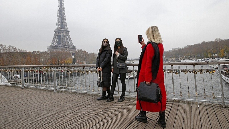 फ्रांसीसी सरकार ने की नई यात्रा प्रतिबंधों की घोषणा की