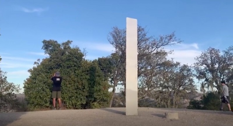 Metal Monolith in California was replaced by a cross