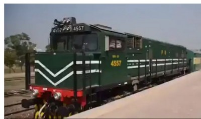 Railway: इन 18 ट्रेनों के जनरल डिब्बों में बिना रिजर्वेशन कर सकते हैं यात्रा