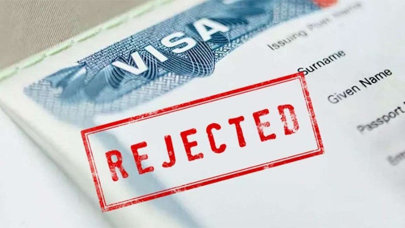 Indian Travelers Face Rising Dubai Visa Rejections; US Student Visas to Indians Drop by 38%