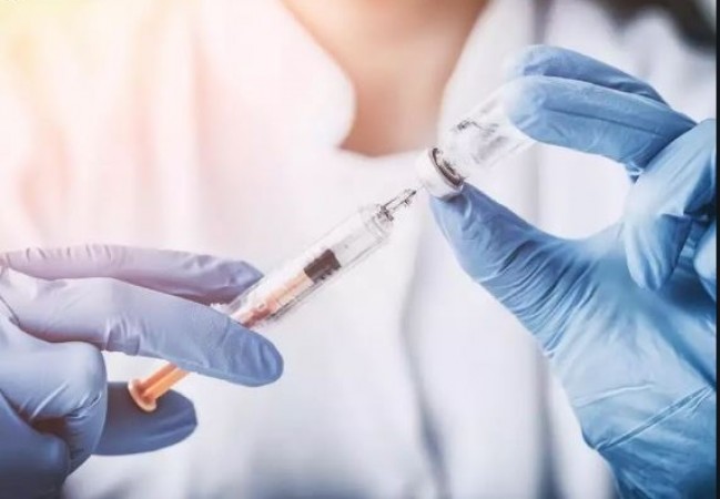 जल्द ही कनाडा की सरकार कोरोना वैक्सीन को देगी अनुमति
