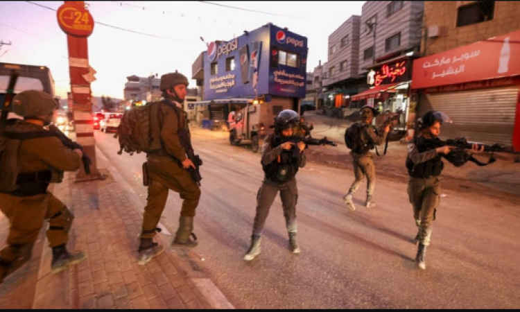 Palestinians: In a West Bank raid, the Israeli army killed a teenage girl