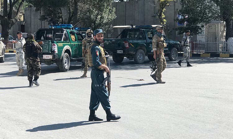 अफगान राजधानी में रॉकेट की चपेट में आने से एक शख्स की गई जान