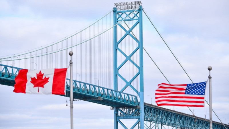 Canada, US border to stay closed until January end
