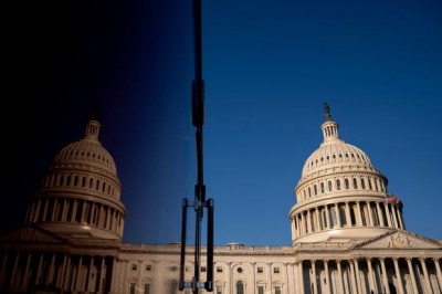 अमेरिकी सीनेट ने दिया एक हफ्ते का स्टॉपगैप फंडिंग बिल