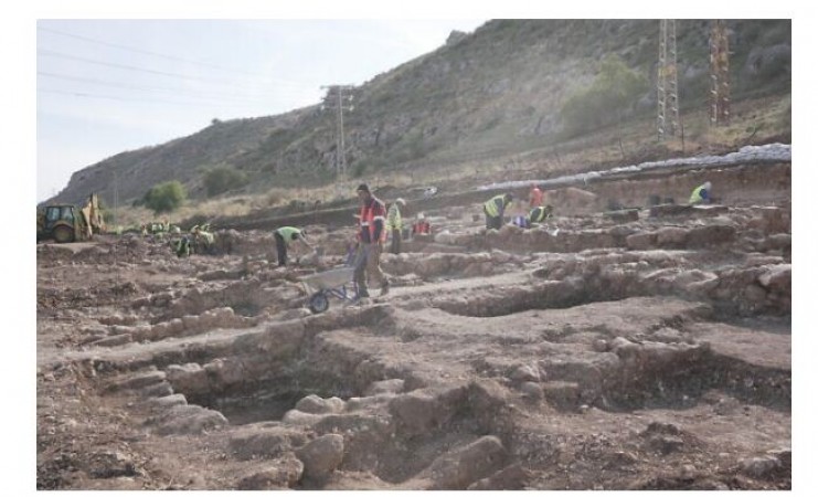 Israeli archaeologists discovers 2,000-year-old Jewish synagogue