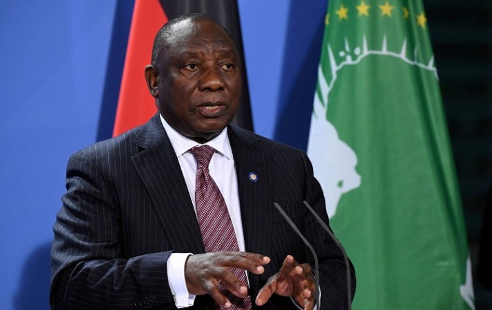 दक्षिण अफ्रीका के राष्ट्रपति ने संसद में आग की गहन जांच का संकल्प लिया