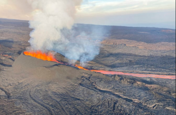 Scientists report that 2 volcanoes in Hawaii have stopped erupting
