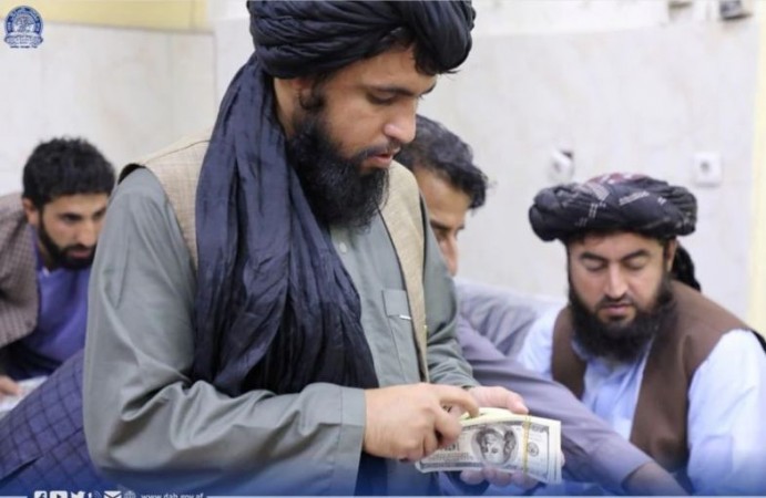Afghan's central bank working hard to restore crippling economy