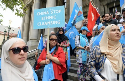 चीन ने अंतरराष्ट्रीय प्रतिक्रिया के बावजूद उइगर मुसलमानों को किया गिरफ्तार