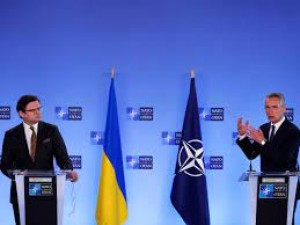 पुतिन और स्कोल्ज़ ने यूरोप में सुरक्षा और यूक्रेन की स्थिति के बारे में फ़ोन पर बात की